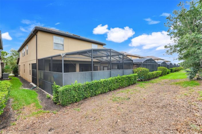 Image No.45-6 Bed House for sale