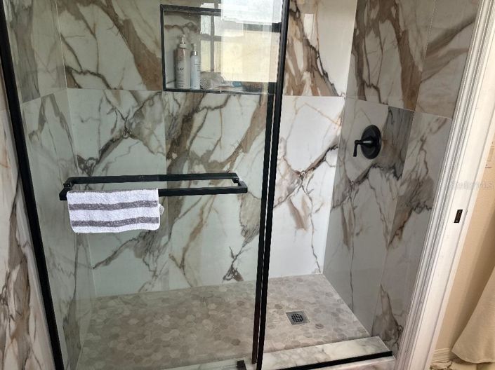 Image No.19-4 Bed House for sale