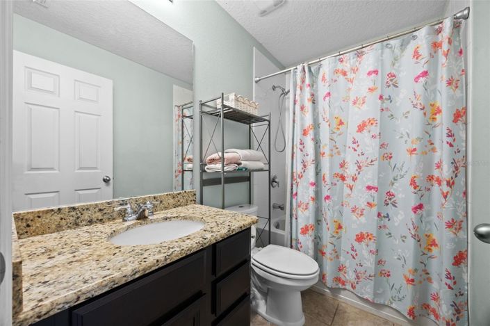 Image No.33-5 Bed House for sale