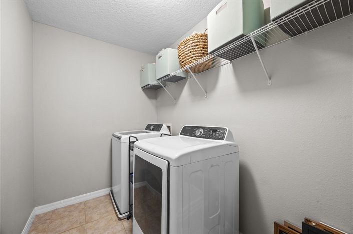 Image No.37-5 Bed House for sale