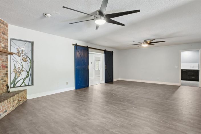 Image No.17-3 Bed House for sale