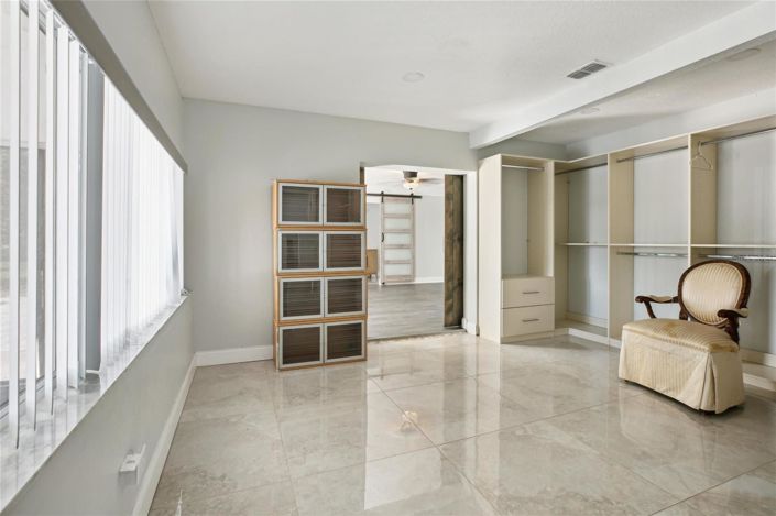 Image No.35-3 Bed House for sale