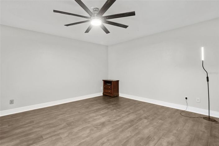 Image No.53-3 Bed House for sale