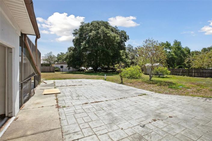 Image No.64-3 Bed House for sale