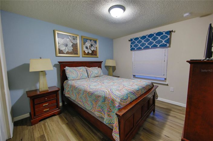 Image No.26-9 Bed House for sale