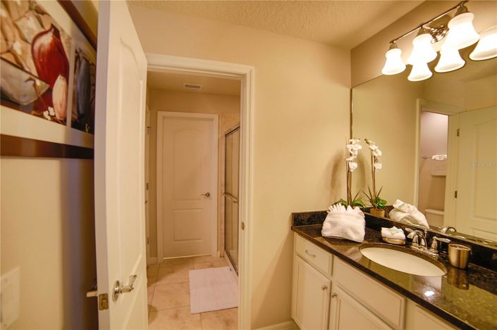 Image No.29-9 Bed House for sale