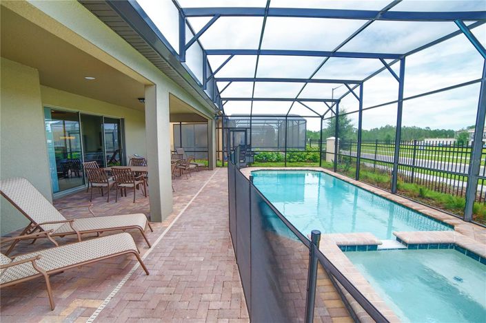 Image No.4-9 Bed House for sale