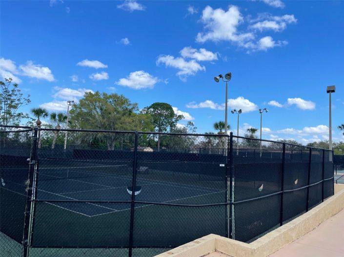 Image No.54-4 Bed House for sale