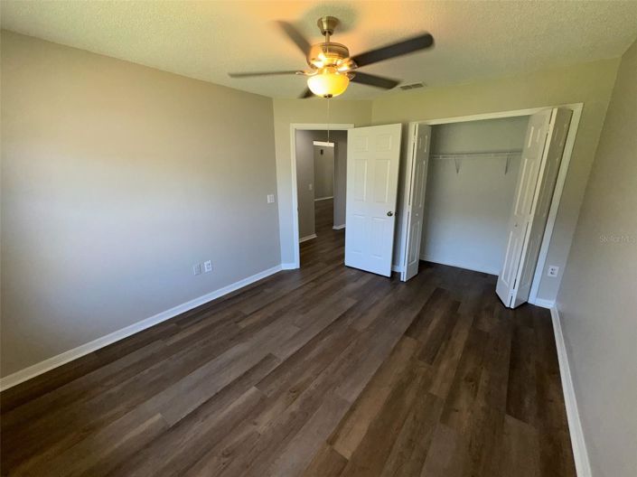 Image No.24-4 Bed House for sale