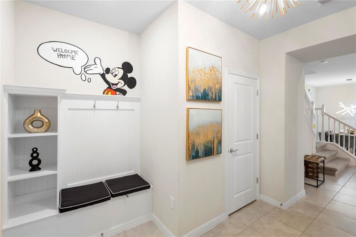 Image No.2-5 Bed Townhouse for sale