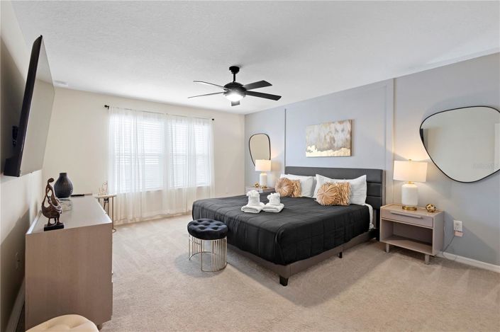 Image No.26-5 Bed Townhouse for sale