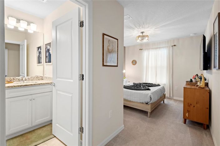 Image No.32-5 Bed Townhouse for sale