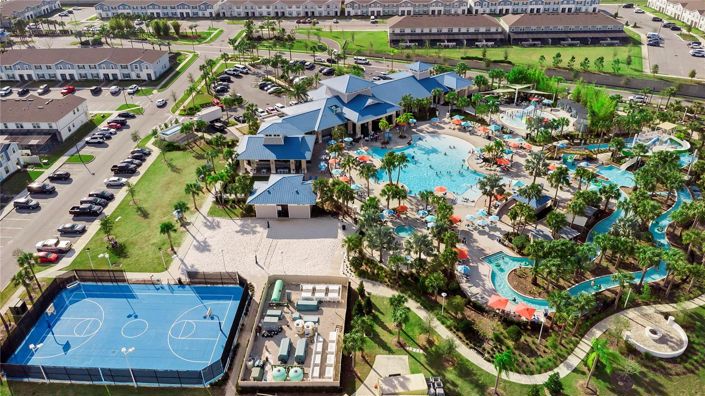 Image No.40-5 Bed Townhouse for sale