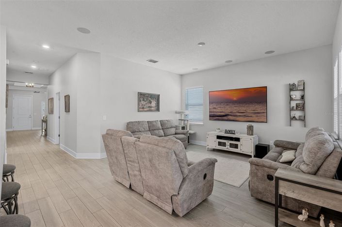 Image No.10-4 Bed House for sale