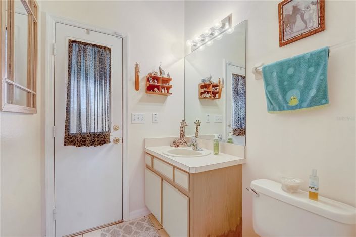 Image No.21-3 Bed House for sale