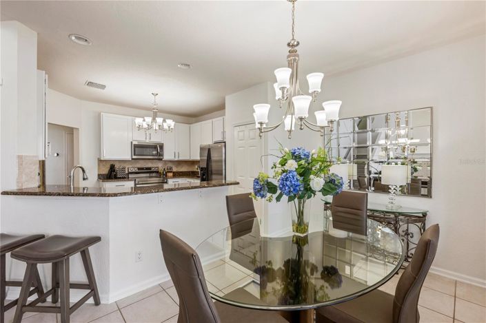 Image No.11-3 Bed Townhouse for sale