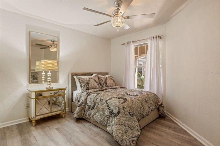 Image No.20-3 Bed Townhouse for sale