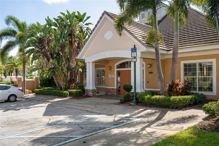 Image No.35-3 Bed Townhouse for sale