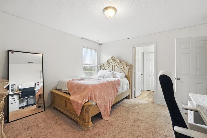 Image No.42-5 Bed House for sale