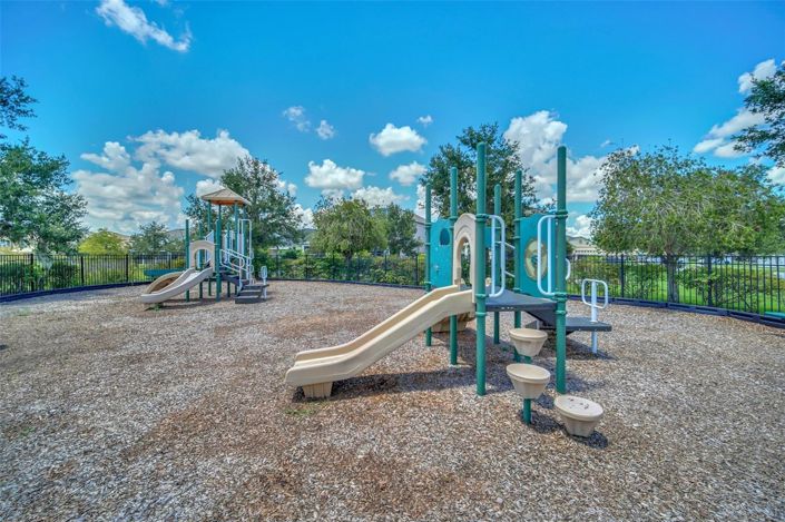 Image No.54-5 Bed House for sale