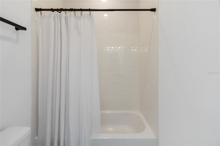 Image No.23-4 Bed House for sale