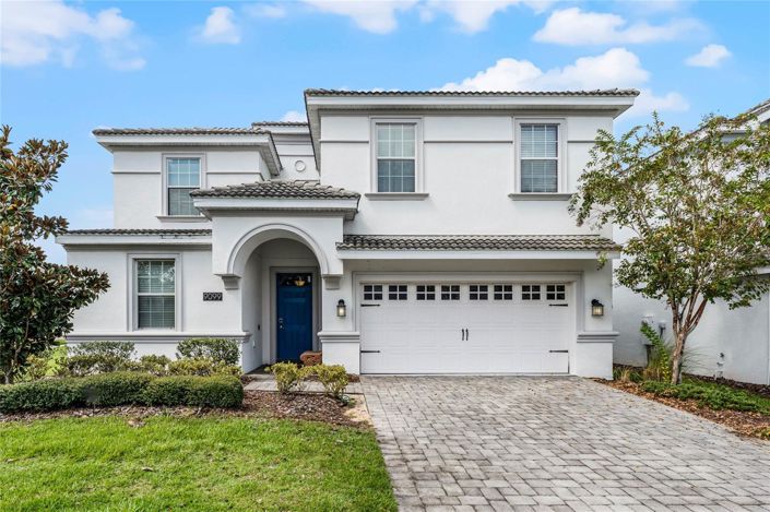 Image No.2-8 Bed House for sale