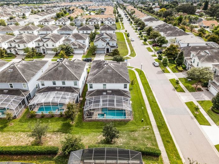 Image No.54-8 Bed House for sale