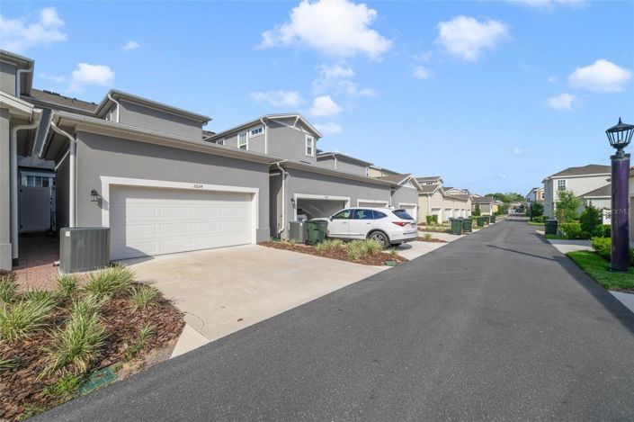 Image No.29-3 Bed Townhouse for sale