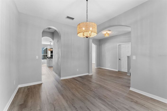 Image No.5-4 Bed House for sale