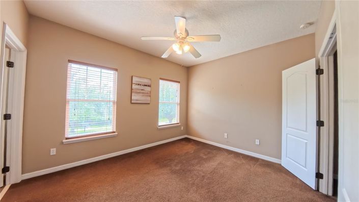 Image No.34-4 Bed House for sale