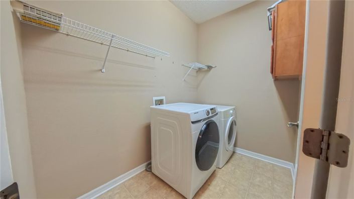 Image No.38-4 Bed House for sale