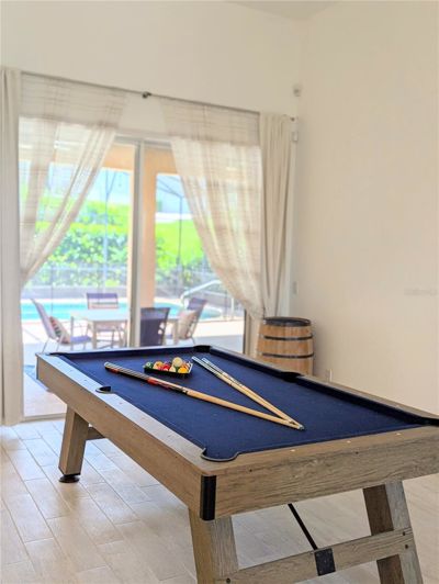 Image No.10-4 Bed House for sale