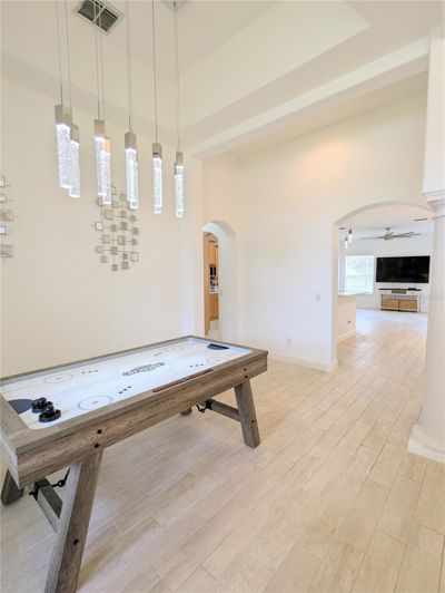 Image No.15-4 Bed House for sale