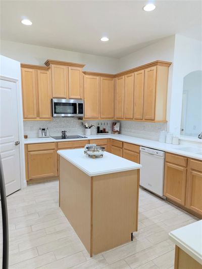 Image No.22-4 Bed House for sale