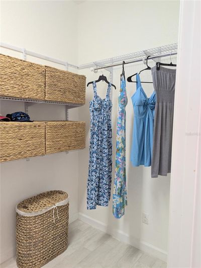 Image No.30-4 Bed House for sale