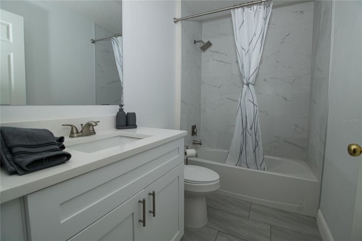 Image No.18-5 Bed House for sale