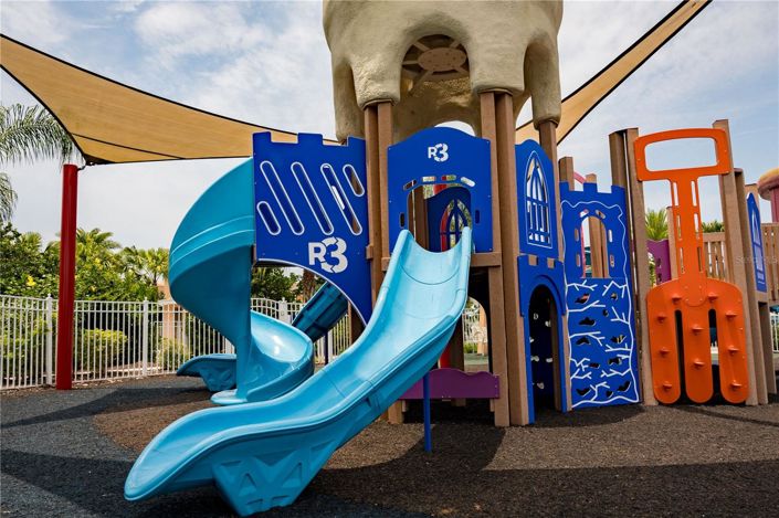 Image No.72-6 Bed House for sale