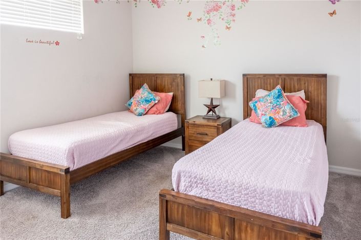 Image No.78-6 Bed House for sale