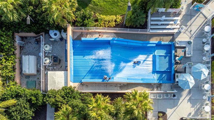 Image No.93-6 Bed House for sale