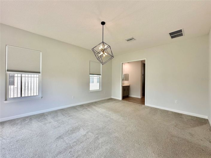 Image No.16-4 Bed House for sale