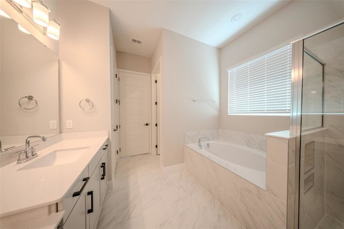 Image No.43-3 Bed House for sale