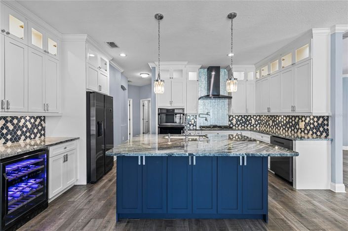 Image No.22-4 Bed House for sale