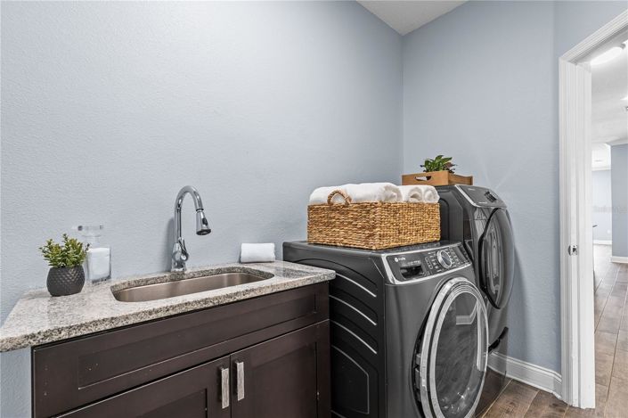 Image No.33-4 Bed House for sale