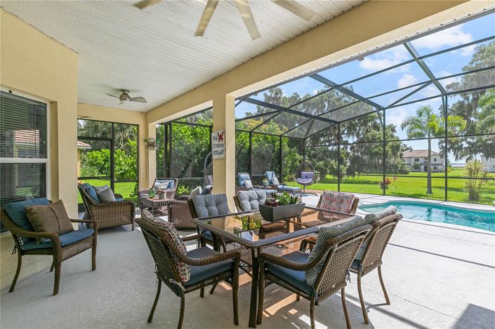 Image No.8-4 Bed House for sale