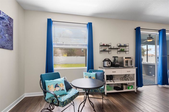 Image No.10-4 Bed House for sale