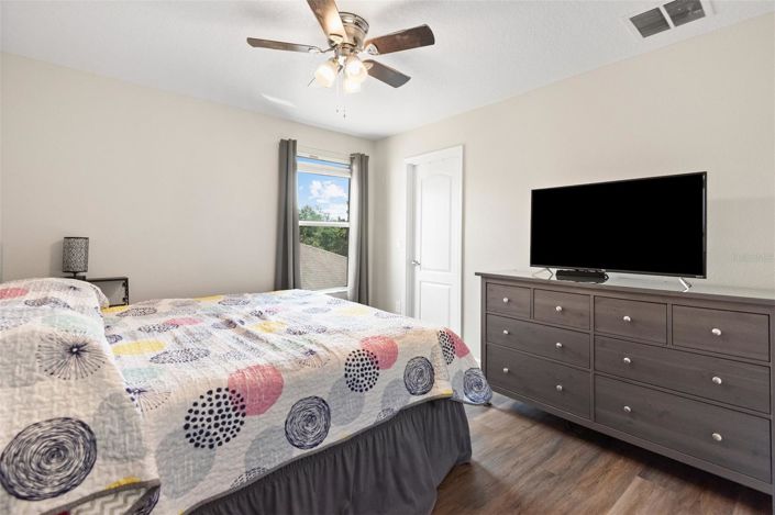 Image No.23-4 Bed House for sale