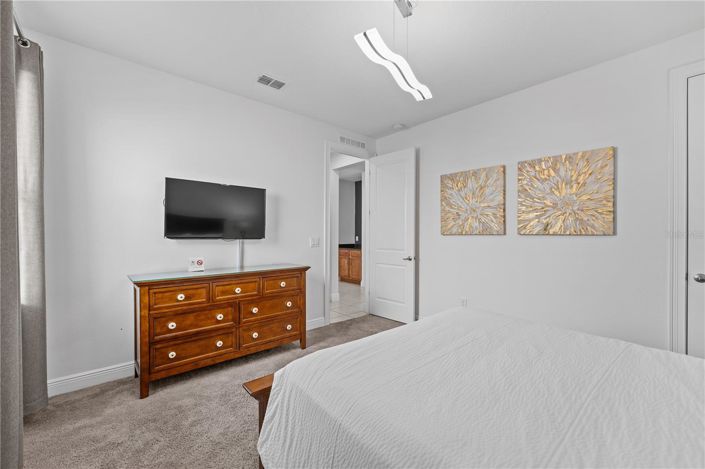 Image No.25-5 Bed House for sale