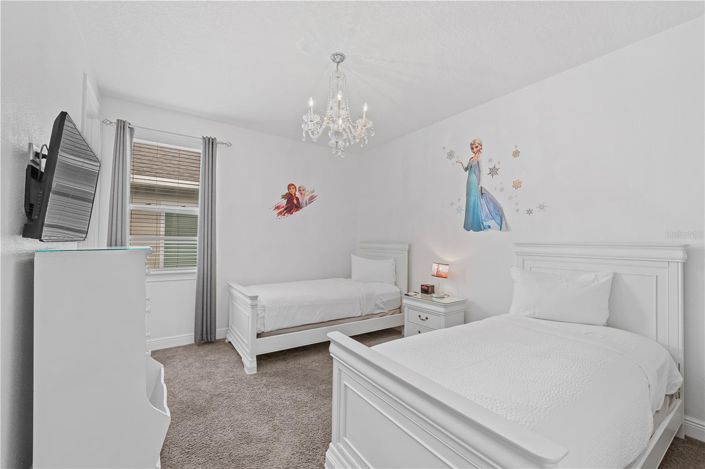 Image No.32-5 Bed House for sale