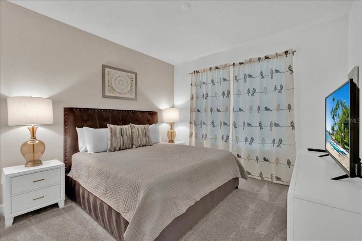 Image No.5-6 Bed House for sale