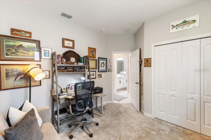 Image No.21-4 Bed House for sale